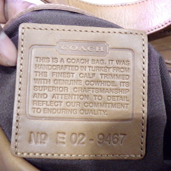 Coach East West Hobo 9467 - Picture 4 of 6